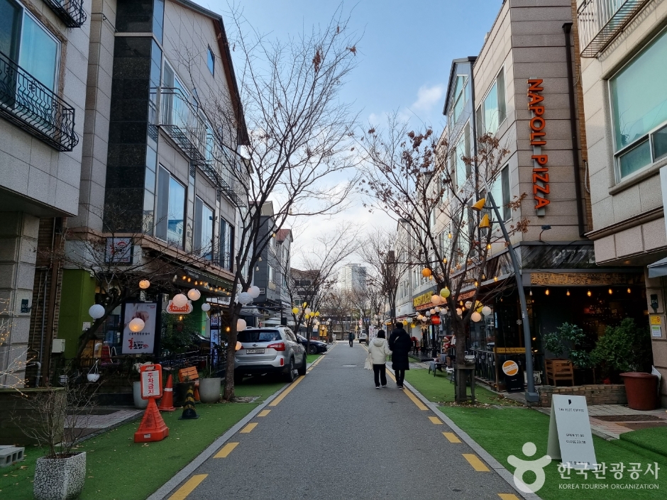보정동카페거리 여행 추천 - 메고지고 보정동카페거리 여행 추천 - 메고지고