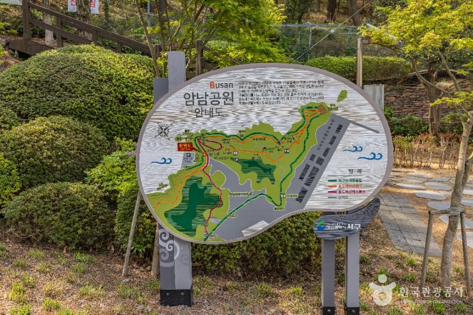 부산 암남공원 여행 추천 - 메고지고 부산 암남공원 여행 추천 - 메고지고