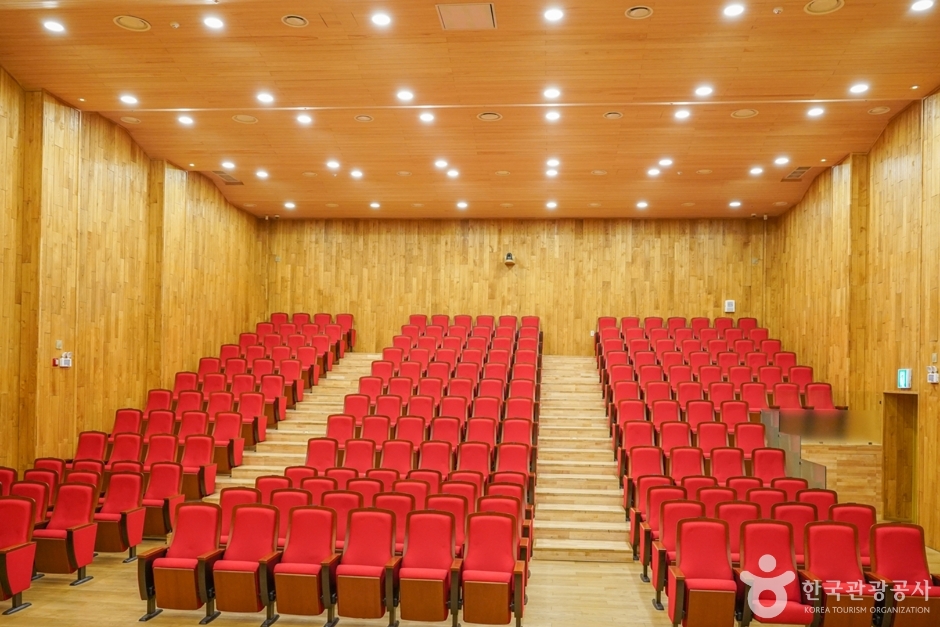 한영아트센터 여행 추천 - 메고지고 한영아트센터 여행 추천 - 메고지고