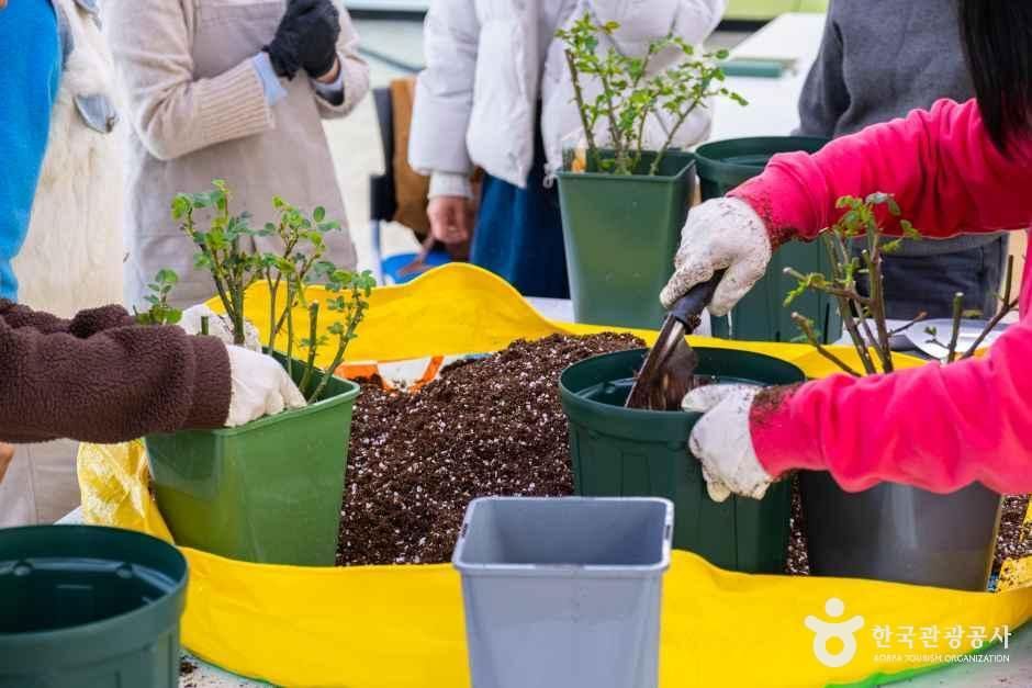 전주정원문화센터 여행 추천 - 메고지고