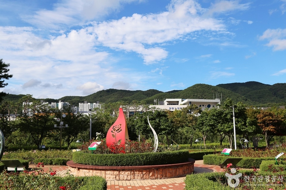 윗골공원 여행 추천 - 메고지고