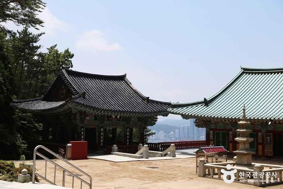 복천사(부산) 여행 추천 - 메고지고 복천사(부산) 여행 추천 - 메고지고