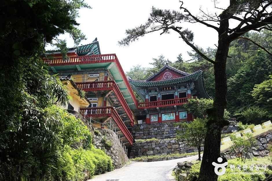 복천사(부산) 여행 추천 - 메고지고 복천사(부산) 여행 추천 - 메고지고