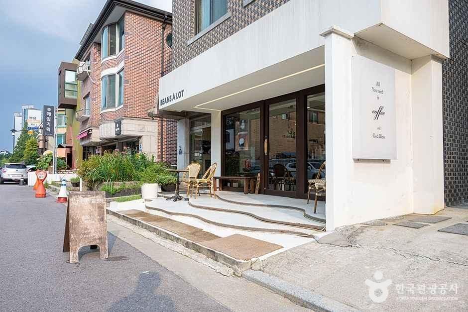 앤티크거리 보넷길 여행 추천 - 메고지고 앤티크거리 보넷길 여행 추천 - 메고지고