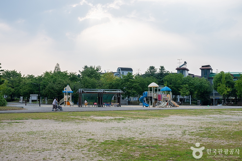 밤리단길 여행 추천 - 메고지고 밤리단길 여행 추천 - 메고지고