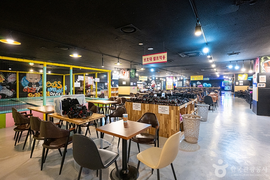고고랜드롤러스케이트장 일산 본점 여행 추천 - 메고지고 고고랜드롤러스케이트장 일산 본점 여행 추천 - 메고지고