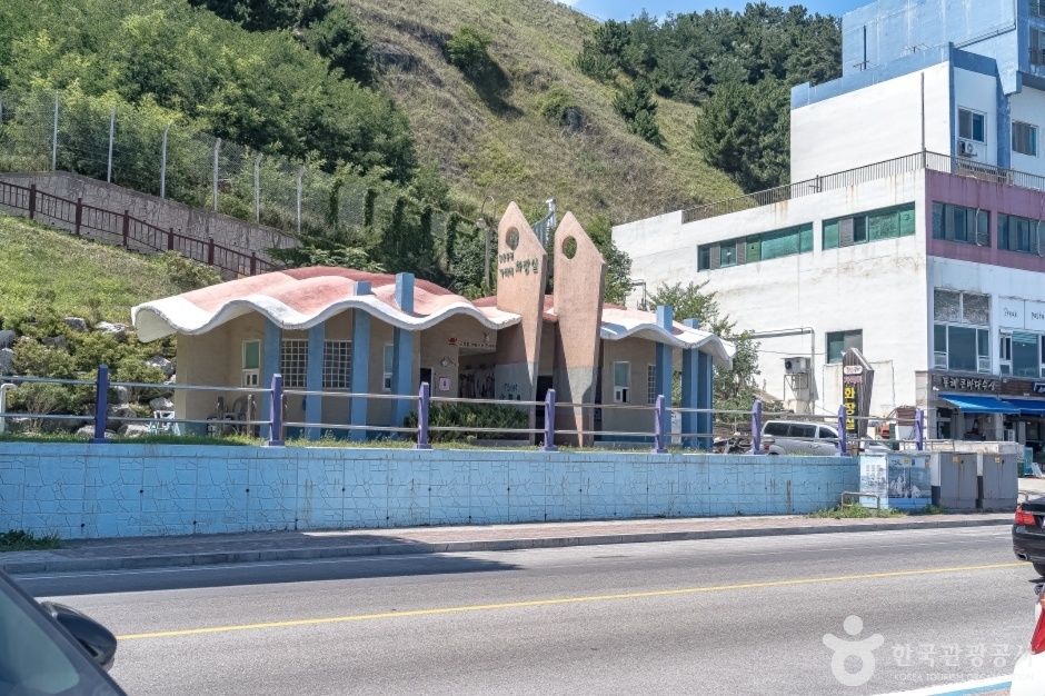까막바위 여행 추천 - 메고지고 까막바위 여행 추천 - 메고지고