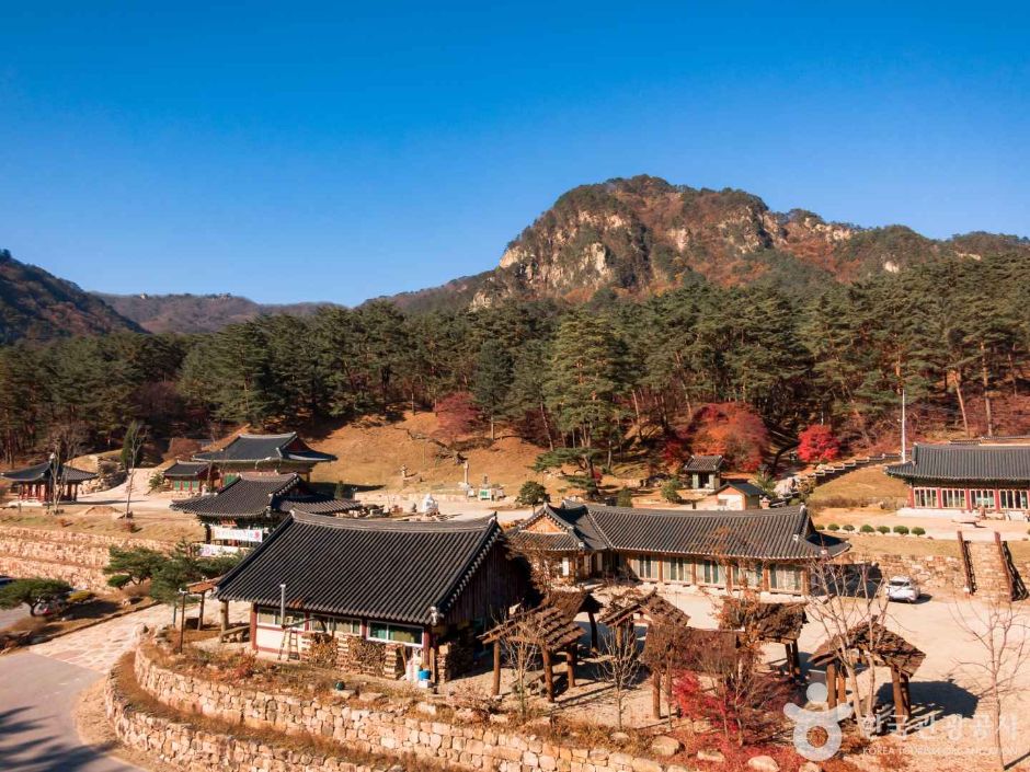 법흥사(영월) 여행 추천 - 메고지고 법흥사(영월) 여행 추천 - 메고지고