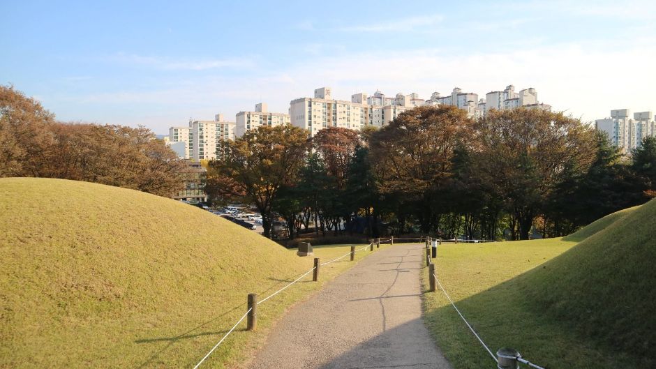 서울 방이동 고분군 여행 추천 - 메고지고 서울 방이동 고분군 여행 추천 - 메고지고