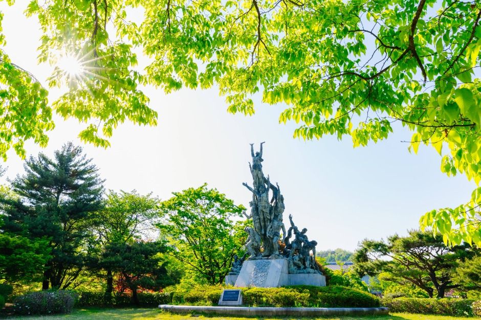 국립서울현충원 여행 추천 - 메고지고