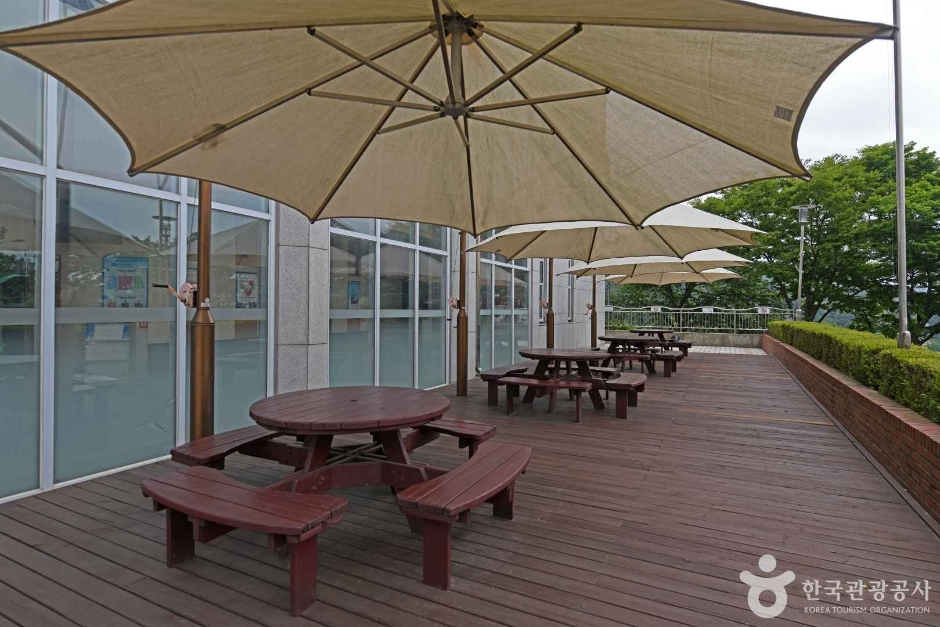 예산군문예회관 여행 추천 - 메고지고 예산군문예회관 여행 추천 - 메고지고
