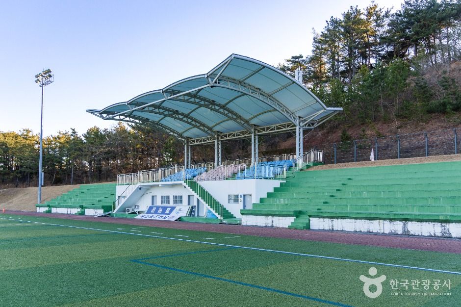 영해생활체육공원 여행 추천 - 메고지고 영해생활체육공원 여행 추천 - 메고지고
