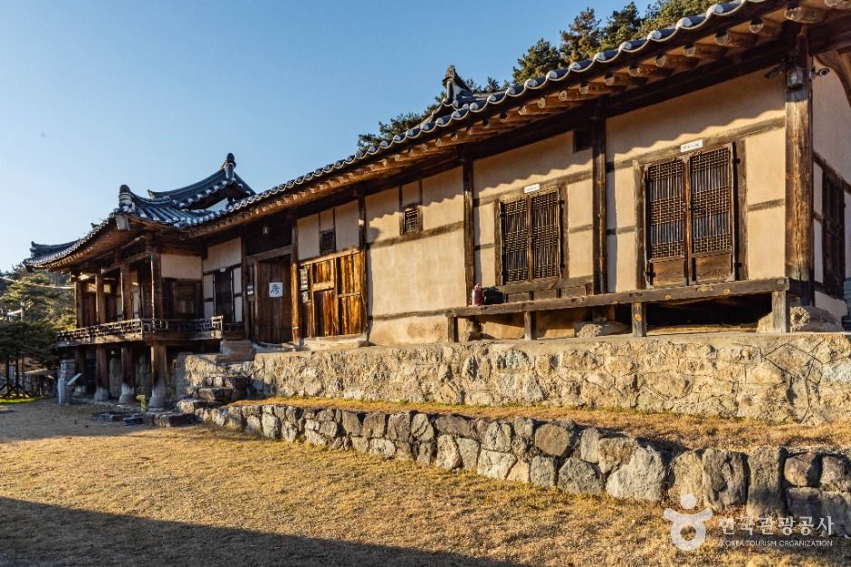 안동 진성이씨 종택 여행 추천 - 메고지고