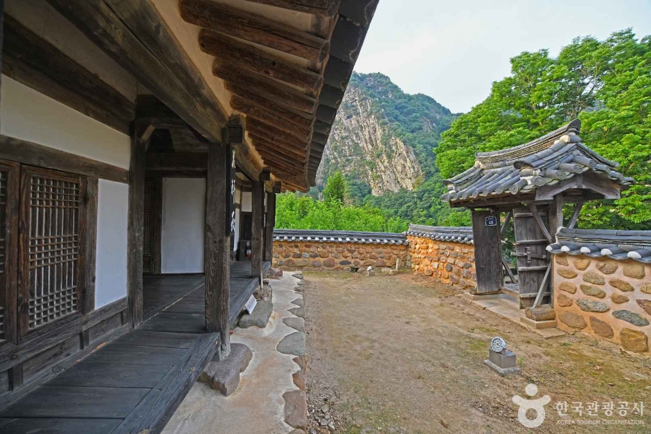 영동 한천정사 여행 추천 - 메고지고 영동 한천정사 여행 추천 - 메고지고