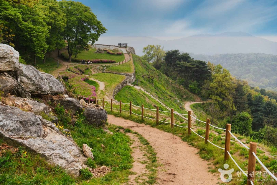 오산 독산성과 세마대지 여행 추천 - 메고지고 오산 독산성과 세마대지 여행 추천 - 메고지고