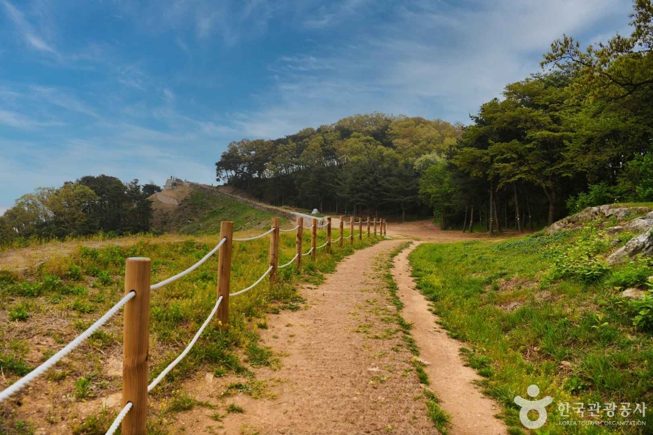 오산 독산성과 세마대지 여행 추천 - 메고지고 오산 독산성과 세마대지 여행 추천 - 메고지고