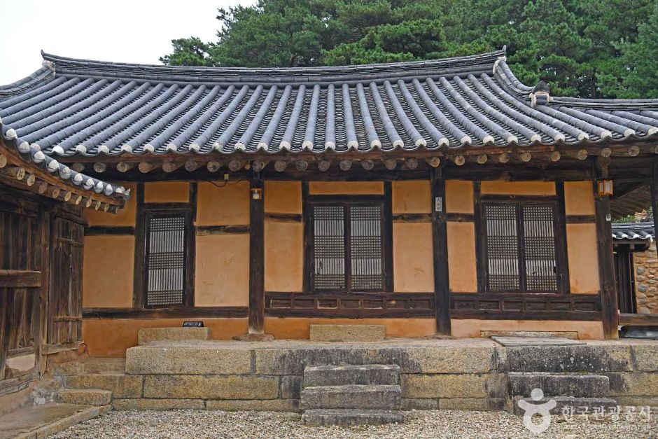 고성 어명기 고택 여행 추천 - 메고지고