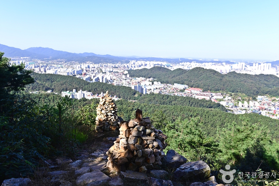 전주 남고산성 여행 추천 - 메고지고 전주 남고산성 여행 추천 - 메고지고