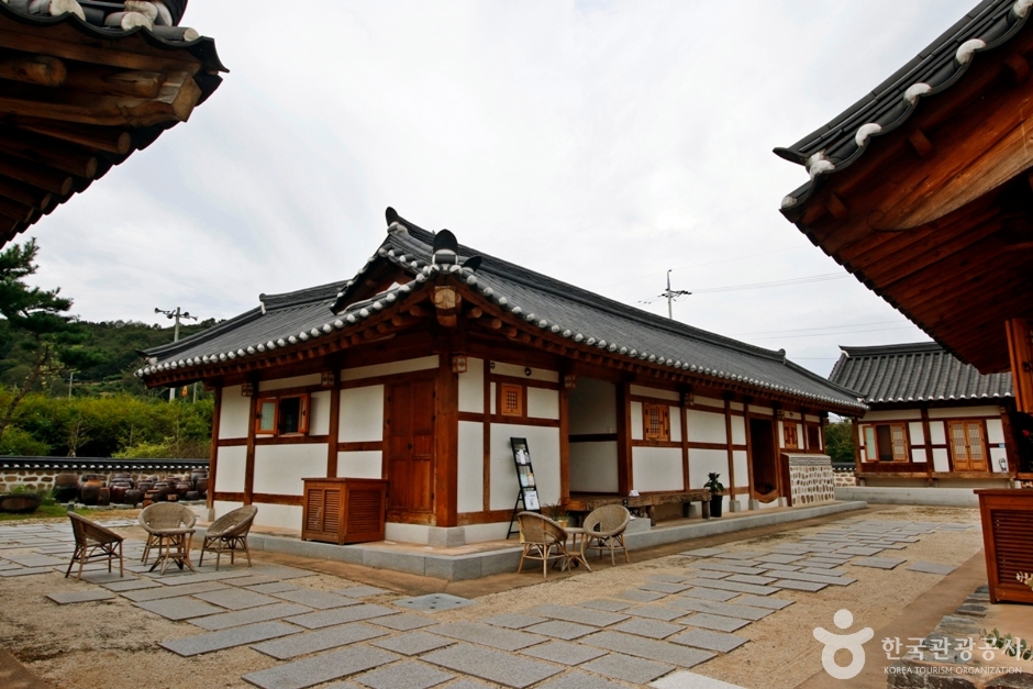 논산한옥마을 여행 추천 - 메고지고 논산한옥마을 여행 추천 - 메고지고