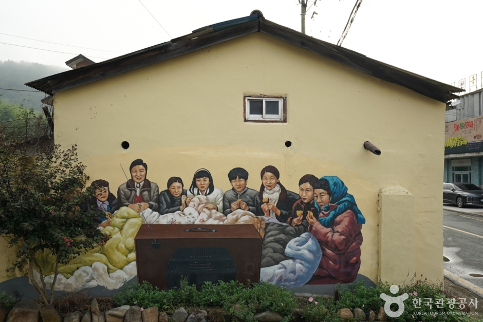 청도유천마을 근대거리 여행 추천 - 메고지고 청도유천마을 근대거리 여행 추천 - 메고지고