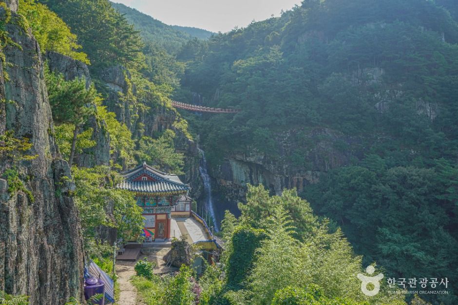 구절산 폭포암 여행 추천 - 메고지고 구절산 폭포암 여행 추천 - 메고지고