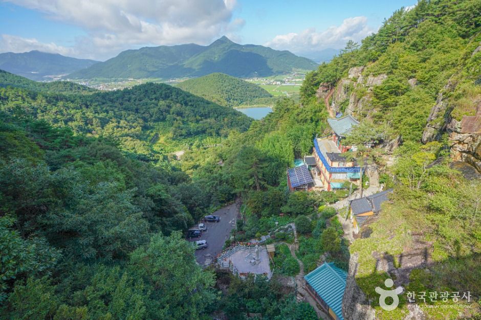 구절산 폭포암 여행 추천 - 메고지고 구절산 폭포암 여행 추천 - 메고지고