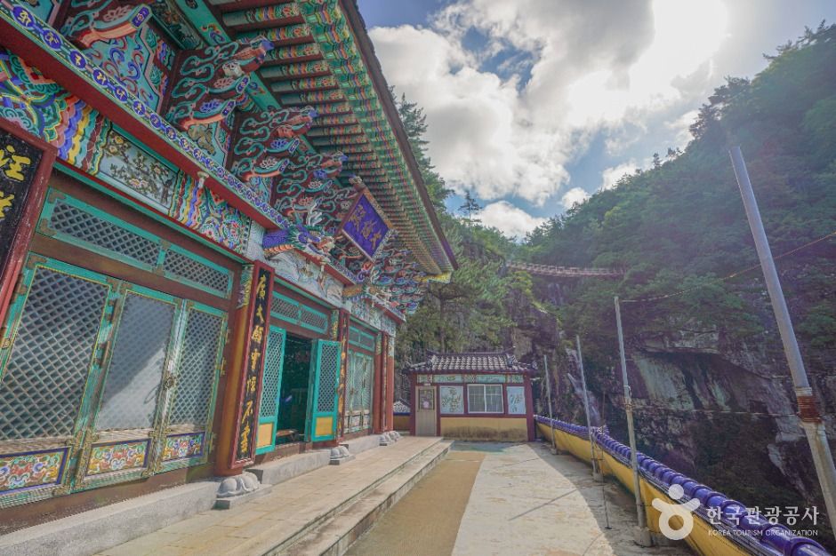 구절산 폭포암 여행 추천 - 메고지고 구절산 폭포암 여행 추천 - 메고지고