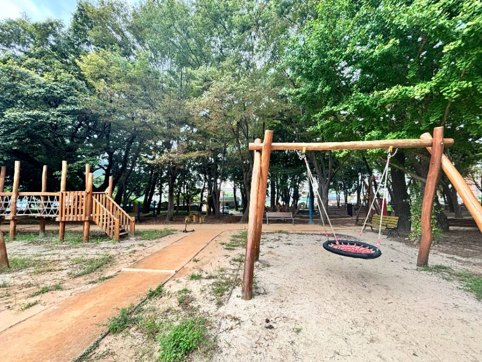 임내숲 어린이공원 여행 추천 - 메고지고 임내숲 어린이공원 여행 추천 - 메고지고