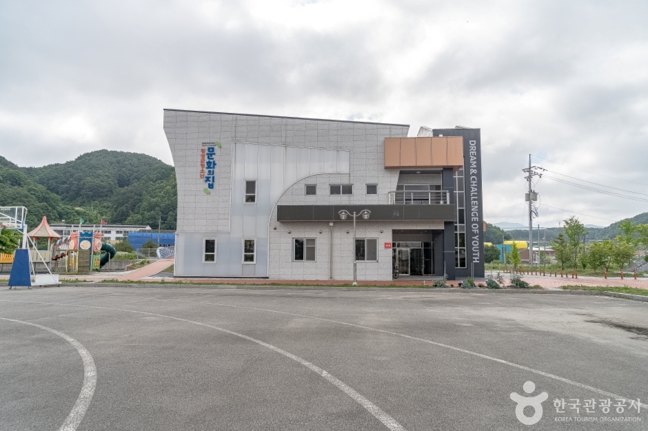 둔내종합체육공원 여행 추천 - 메고지고