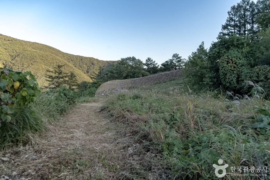 고성리산성 여행 추천 - 메고지고 고성리산성 여행 추천 - 메고지고