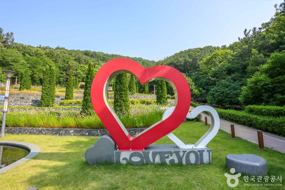 배실웨딩공원 여행 추천 - 메고지고 배실웨딩공원 여행 추천 - 메고지고