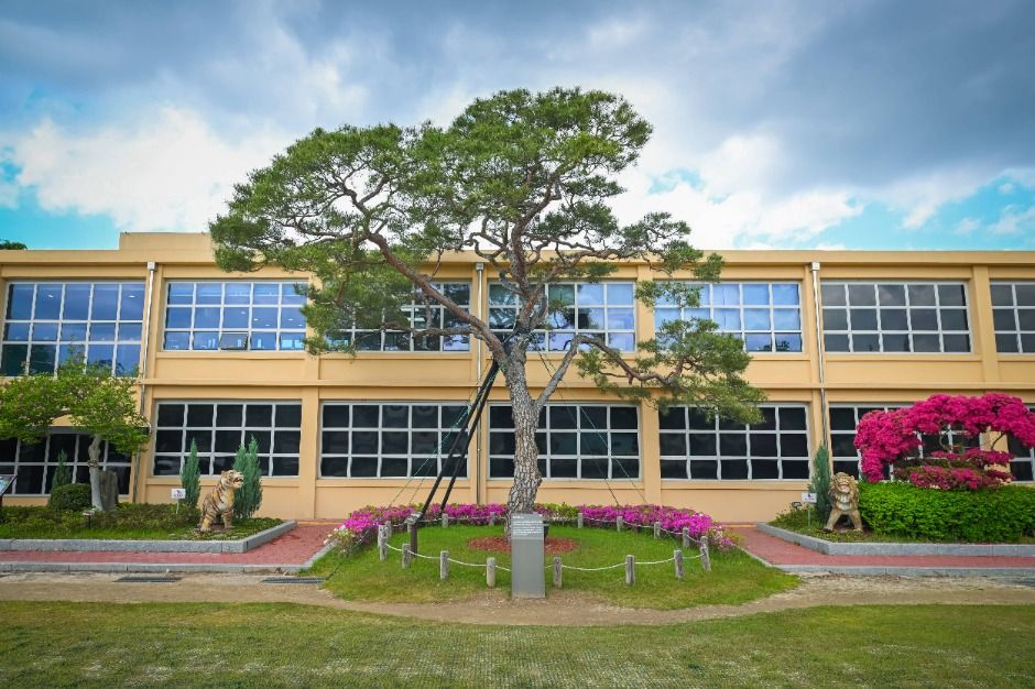 진주 K-기업가정신센터 여행 추천 - 메고지고 진주 K-기업가정신센터 여행 추천 - 메고지고