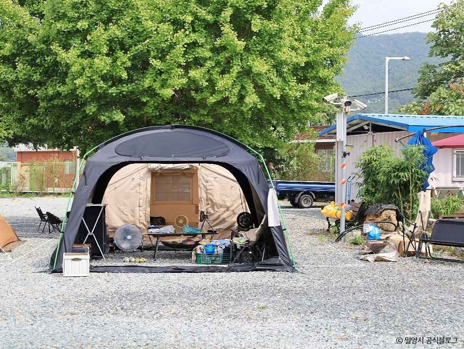 밀양도깨비방망이캠핑장 여행 추천 - 메고지고 밀양도깨비방망이캠핑장 여행 추천 - 메고지고