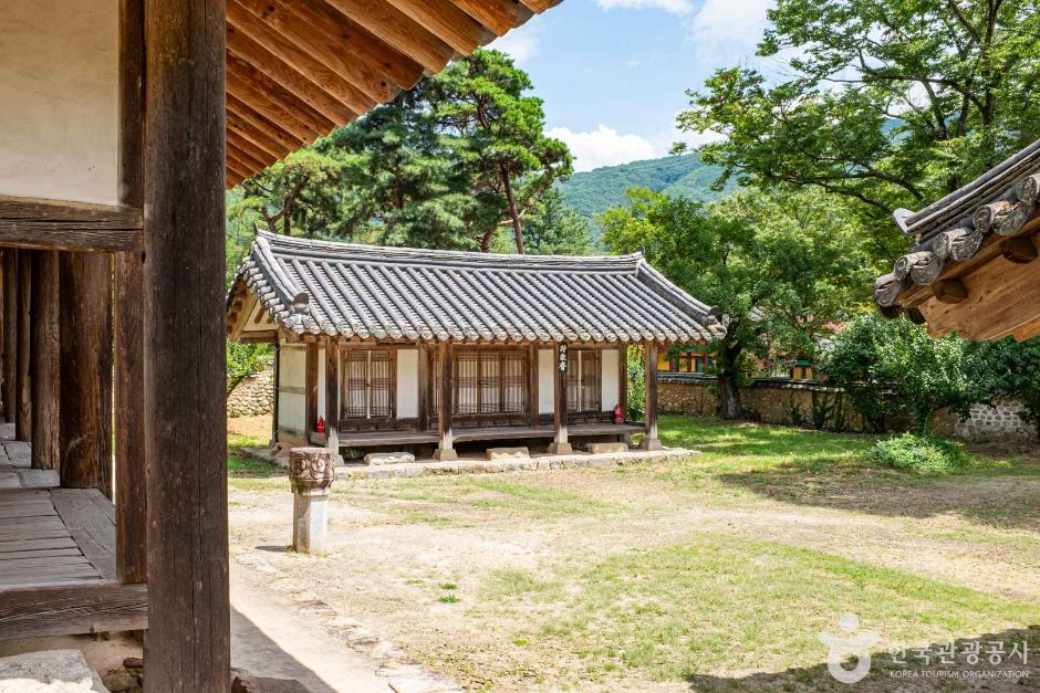 회연서원 여행 추천 - 메고지고 회연서원 여행 추천 - 메고지고