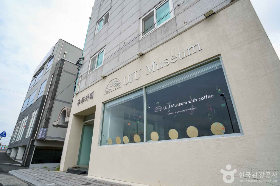 우주미술관 여행 추천 - 메고지고 우주미술관 여행 추천 - 메고지고