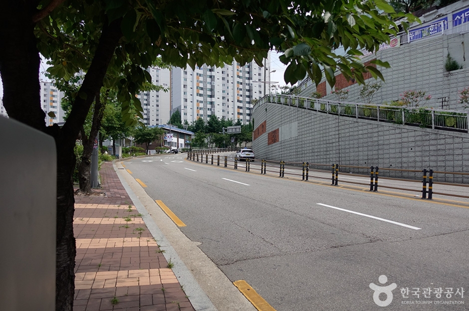 돈암동아리랑고개 여행 추천 - 메고지고 돈암동아리랑고개 여행 추천 - 메고지고