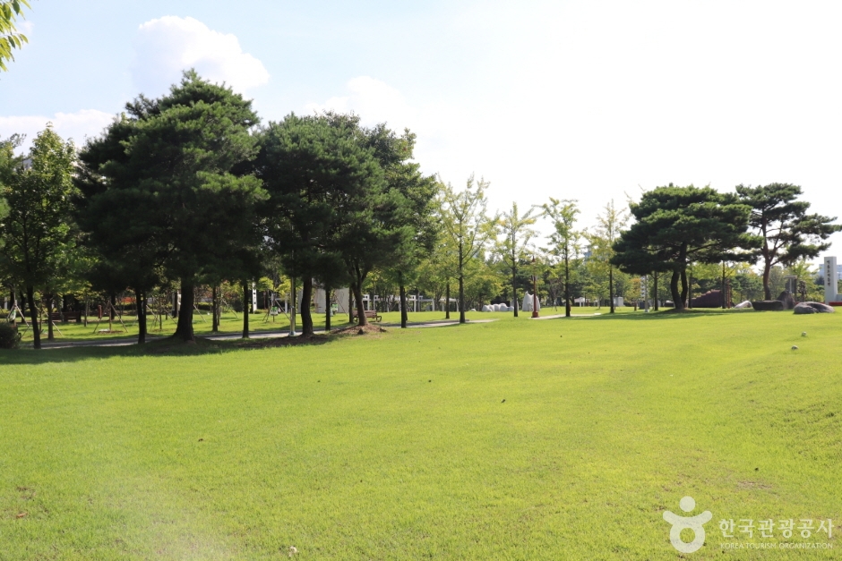 둔산대공원 여행 추천 - 메고지고 둔산대공원 여행 추천 - 메고지고