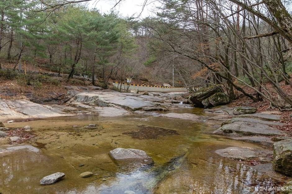 대야산 용추계곡 여행 추천 - 메고지고