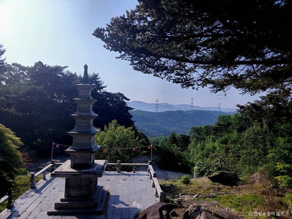 국사암(안성) 여행 추천 - 메고지고 국사암(안성) 여행 추천 - 메고지고