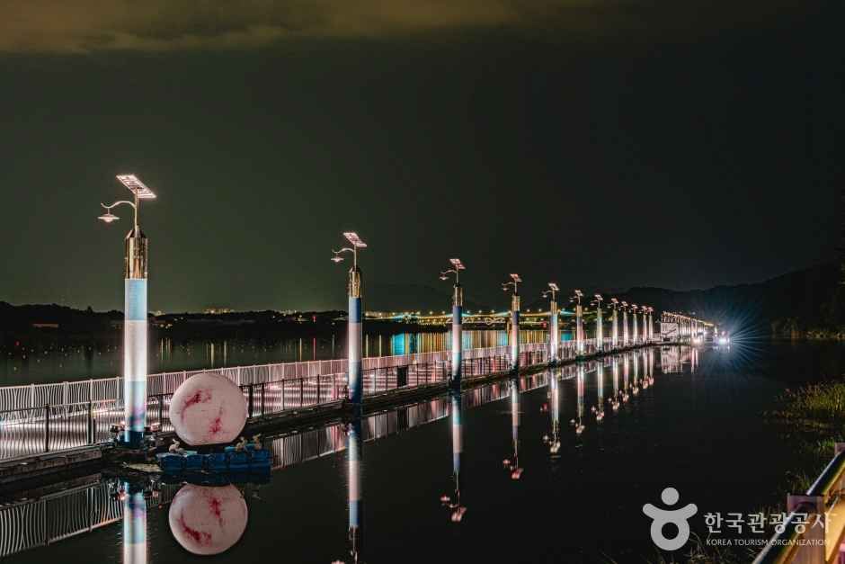 충주 탄금호 무지개길 여행 추천 - 메고지고 충주 탄금호 무지개길 여행 추천 - 메고지고