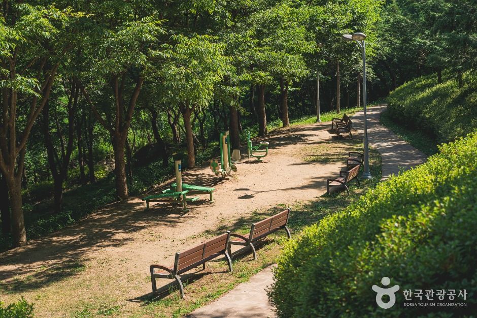 진밭골산림공원 여행 추천 - 메고지고 진밭골산림공원 여행 추천 - 메고지고