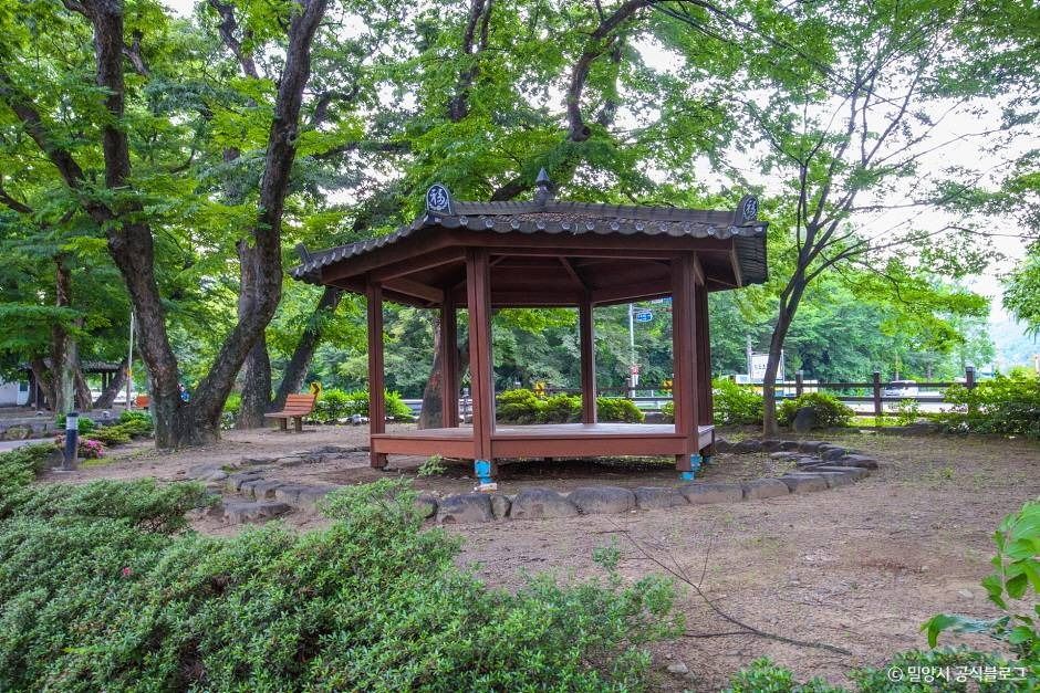 밀양숲속마을 여행 추천 - 메고지고 밀양숲속마을 여행 추천 - 메고지고
