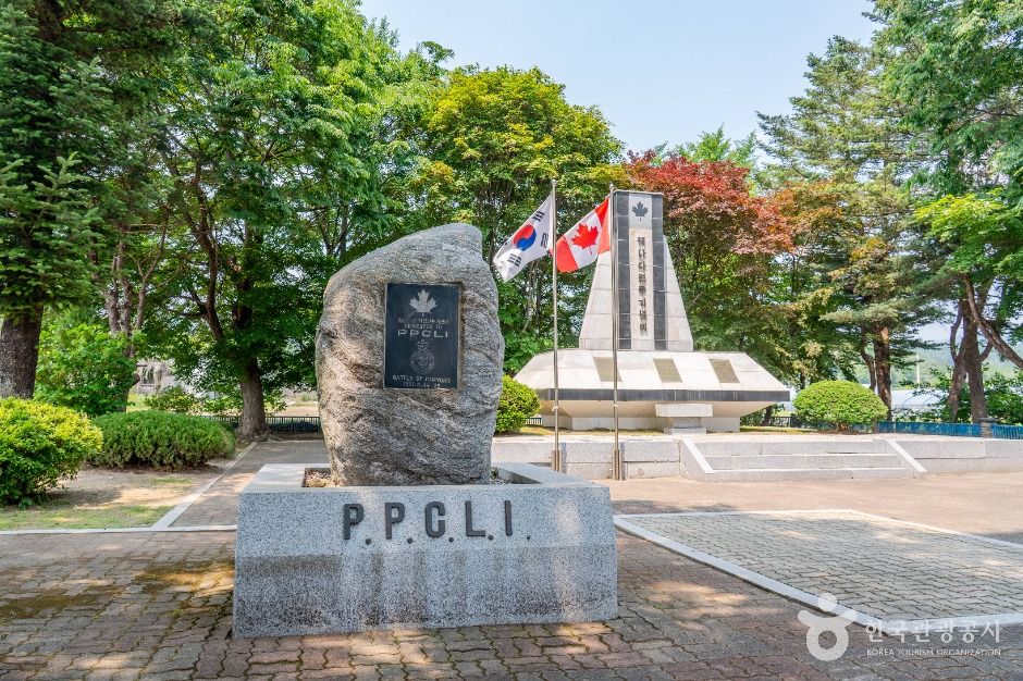 캐나다전투기념비 여행 추천 - 메고지고 캐나다전투기념비 여행 추천 - 메고지고
