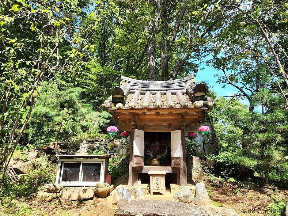 천성암(경산) 여행 추천 - 메고지고