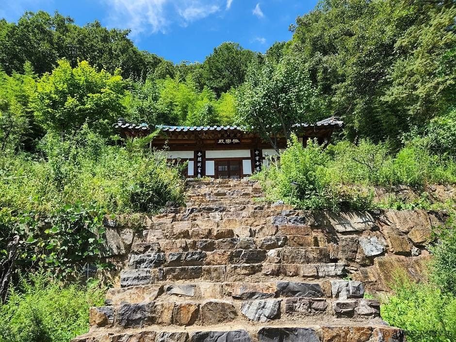천성암(경산) 여행 추천 - 메고지고