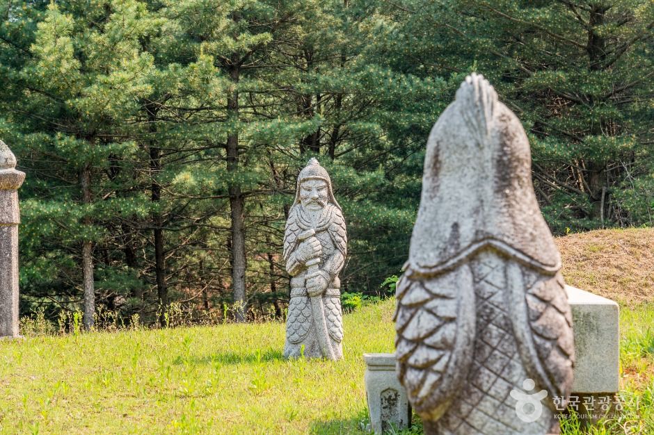 이방실장군묘 여행 추천 - 메고지고 이방실장군묘 여행 추천 - 메고지고