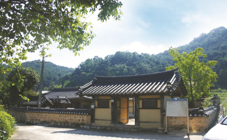 완정고택 여행 추천 - 메고지고 완정고택 여행 추천 - 메고지고