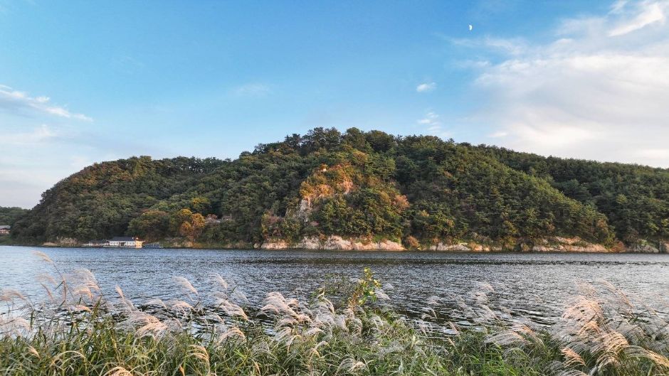 부소산 여행 추천 - 메고지고 부소산 여행 추천 - 메고지고