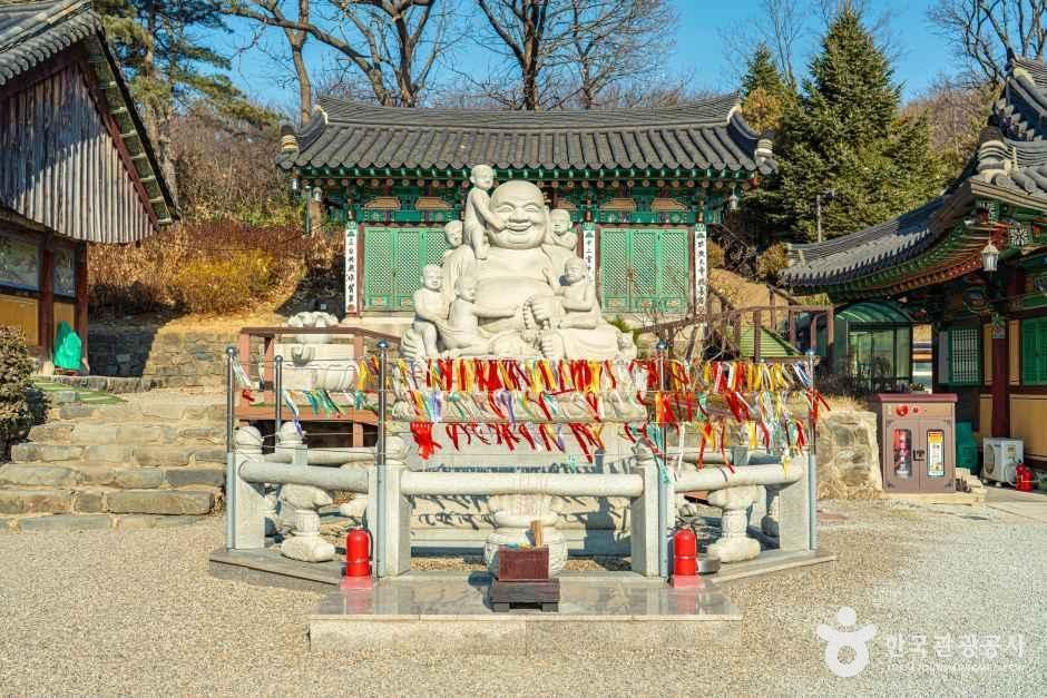 봉국사(성남) 여행 추천 - 메고지고 봉국사(성남) 여행 추천 - 메고지고