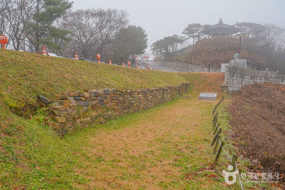 파주 오두산성 여행 추천 - 메고지고 파주 오두산성 여행 추천 - 메고지고